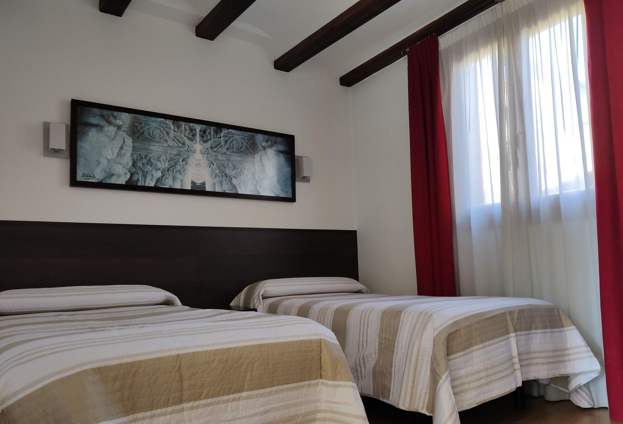 Hotel Rey Sancho Navarrete Dış mekan fotoğraf