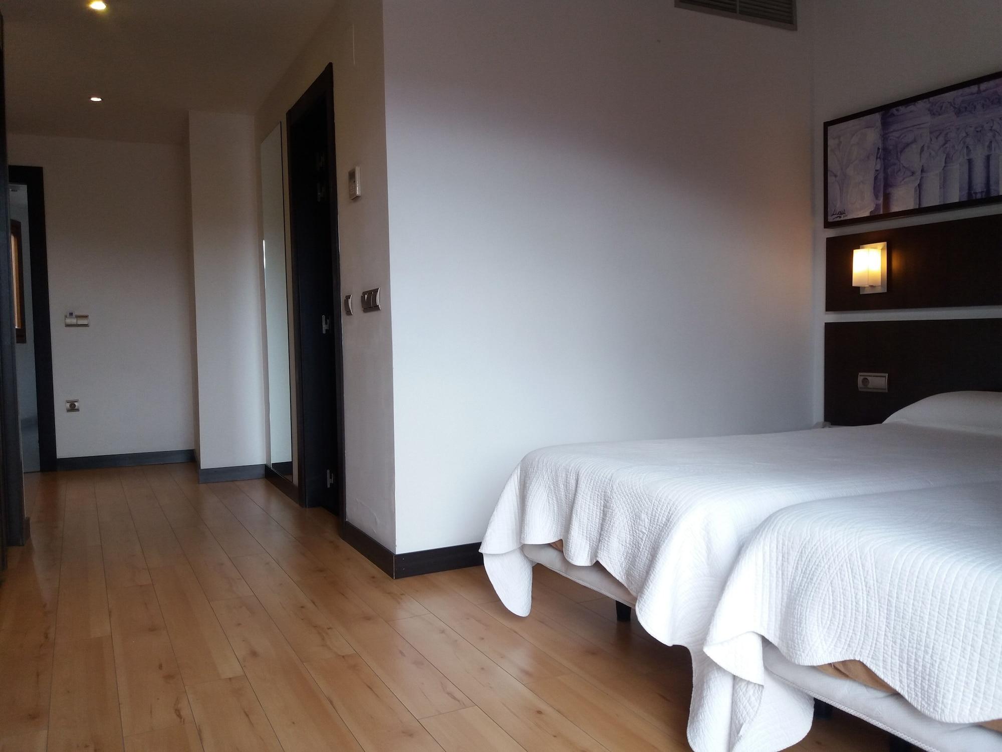 Hotel Rey Sancho Navarrete Dış mekan fotoğraf