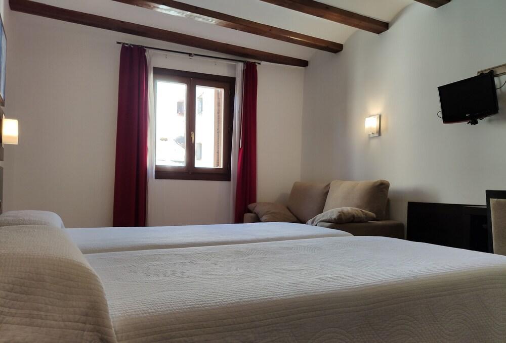 Hotel Rey Sancho Navarrete Dış mekan fotoğraf