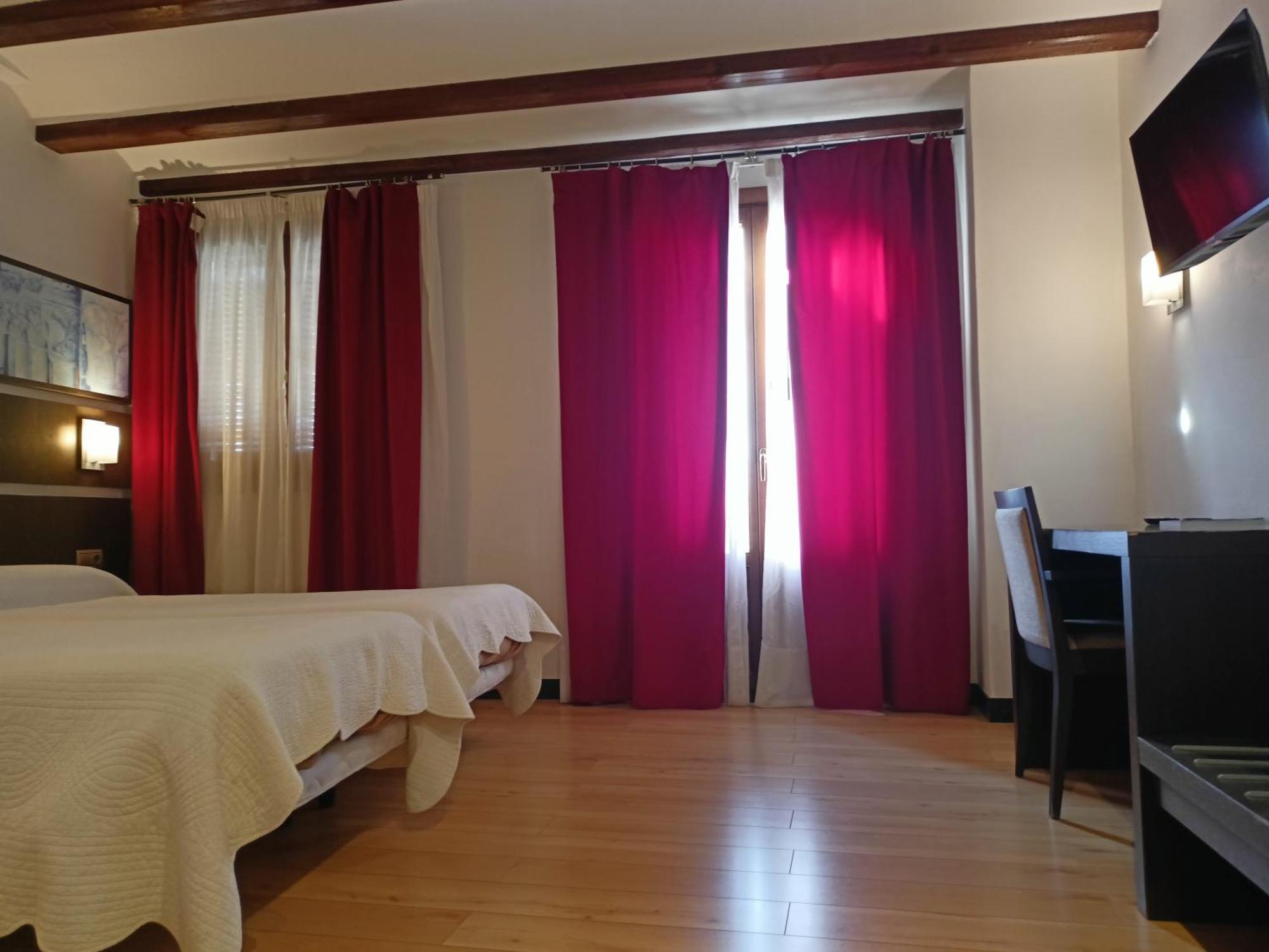 Hotel Rey Sancho Navarrete Dış mekan fotoğraf