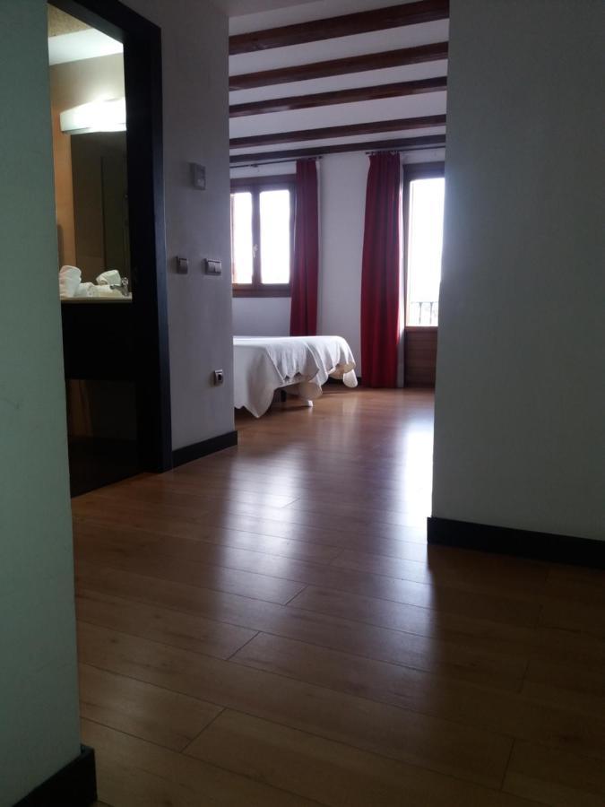 Hotel Rey Sancho Navarrete Dış mekan fotoğraf