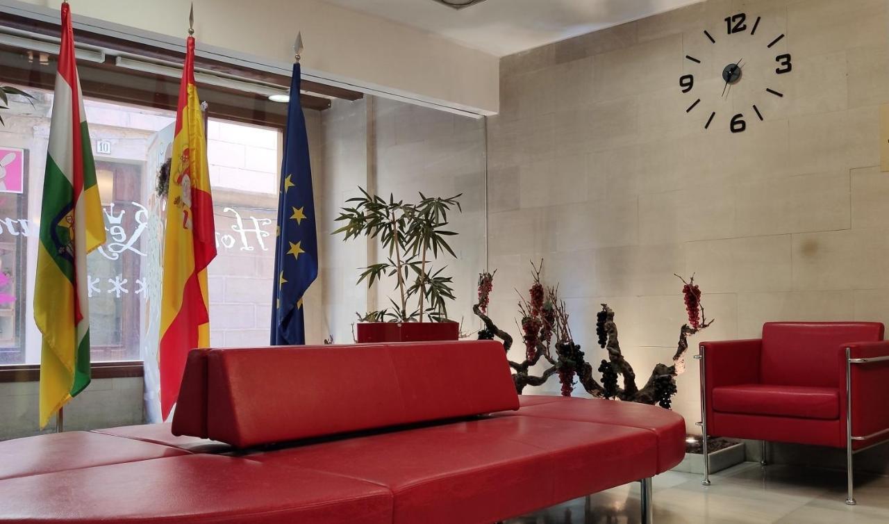 Hotel Rey Sancho Navarrete Dış mekan fotoğraf