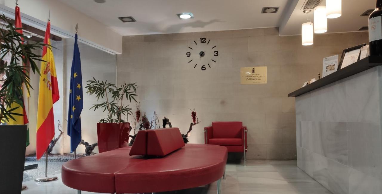 Hotel Rey Sancho Navarrete Dış mekan fotoğraf