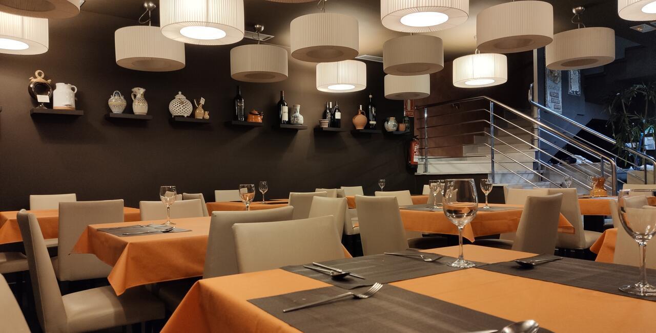 Hotel Rey Sancho Navarrete Dış mekan fotoğraf